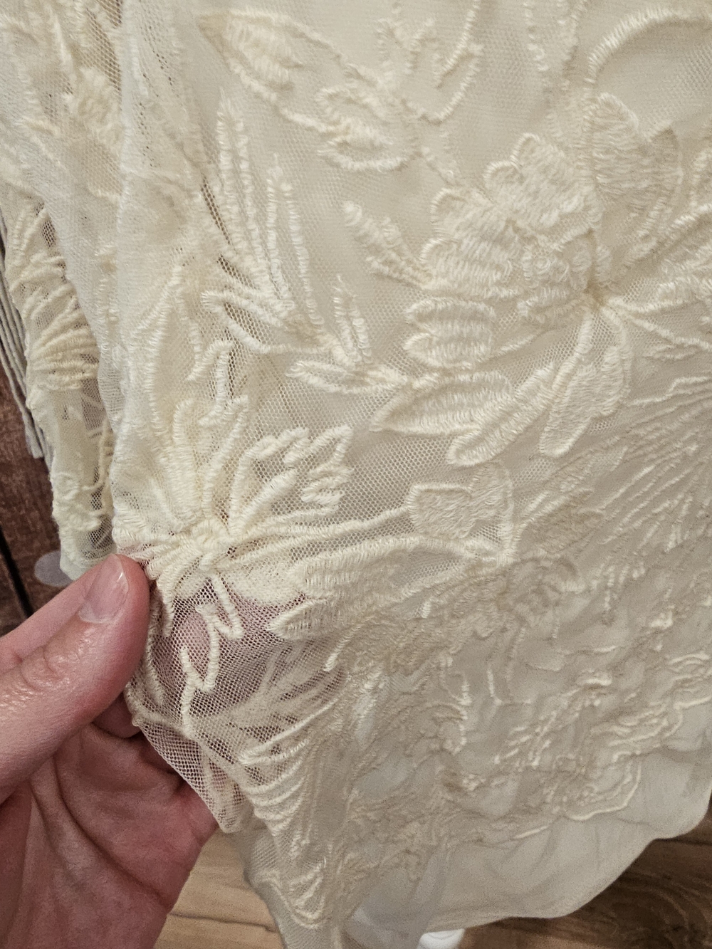 Anthropologie Sheer mesh embroidered top sm Fits To Lg - Picture 7 of 7